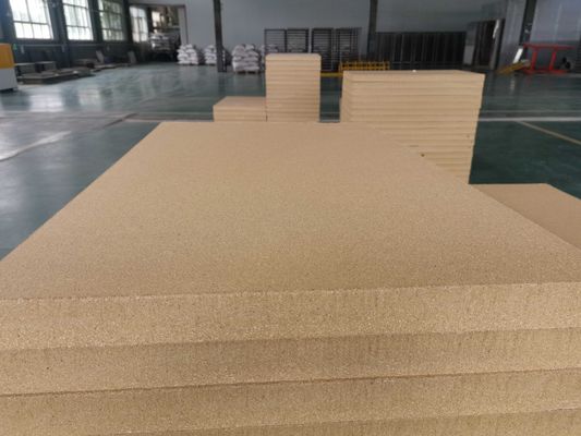 qualità  1000kgs/M3 Vermiculite Fire Brick Sheet Shockproof For Wood Stove fabbrica